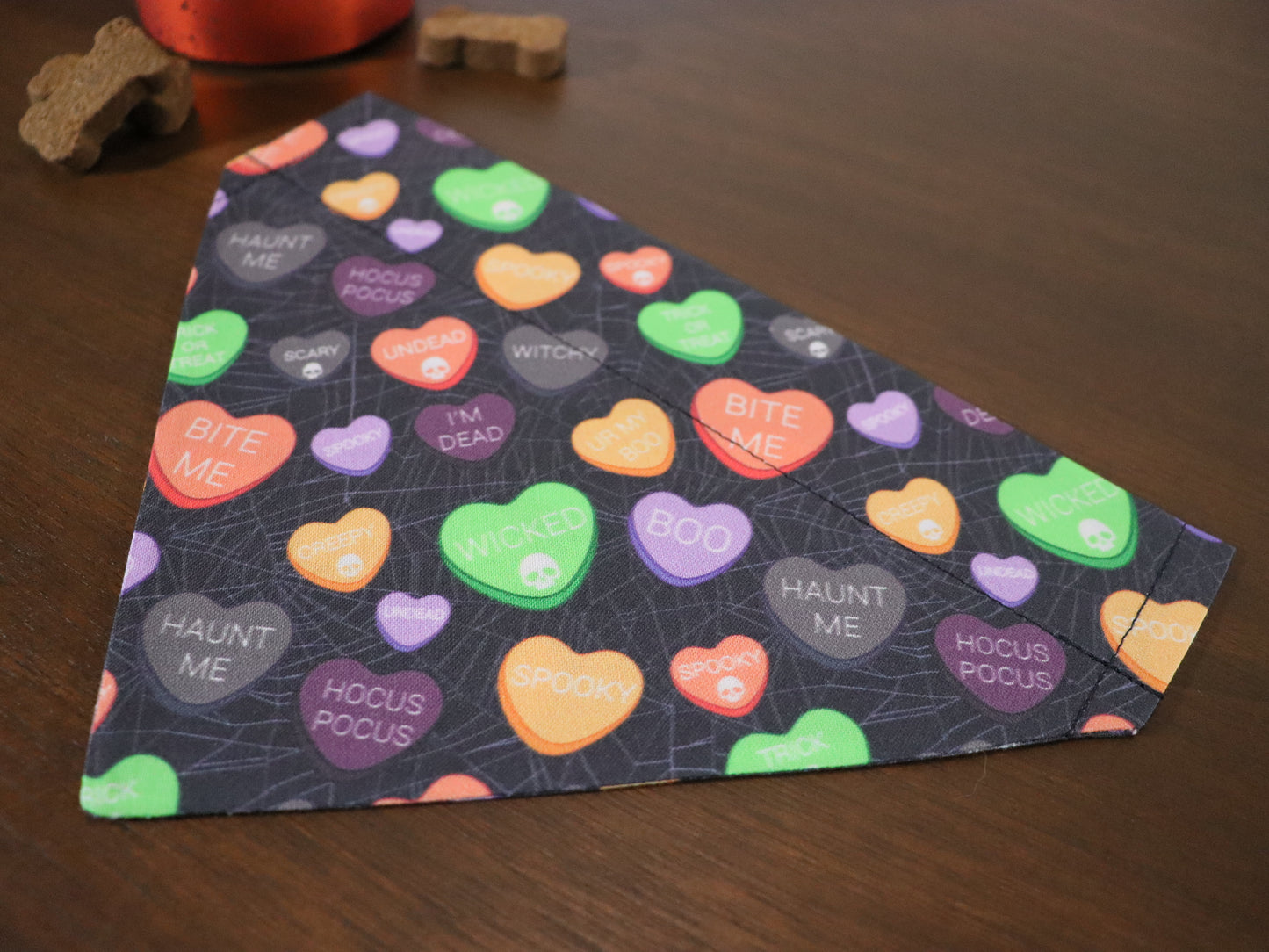 Halloween - Spooky Convo Hearts Bandana