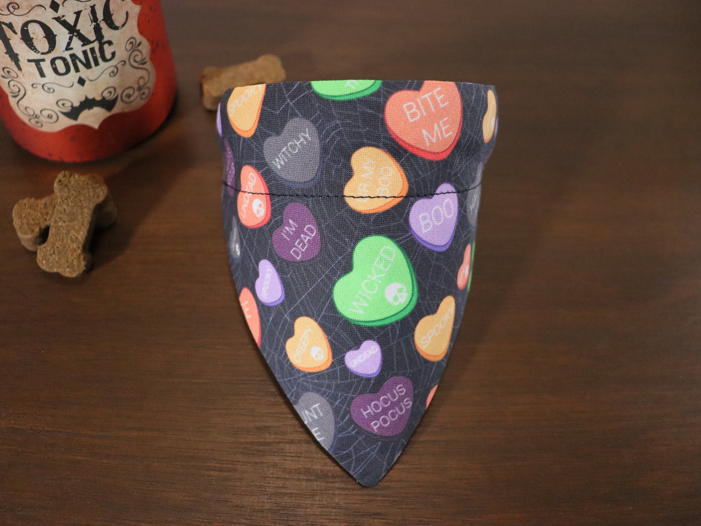 Halloween - Spooky Convo Hearts Bandana