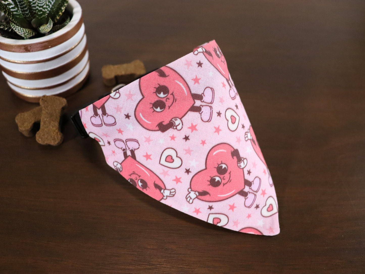 Valentine's Day - Vintage Hearts Bandana