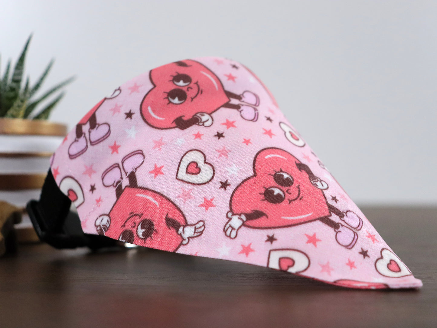 Valentine's Day - Vintage Hearts Bandana