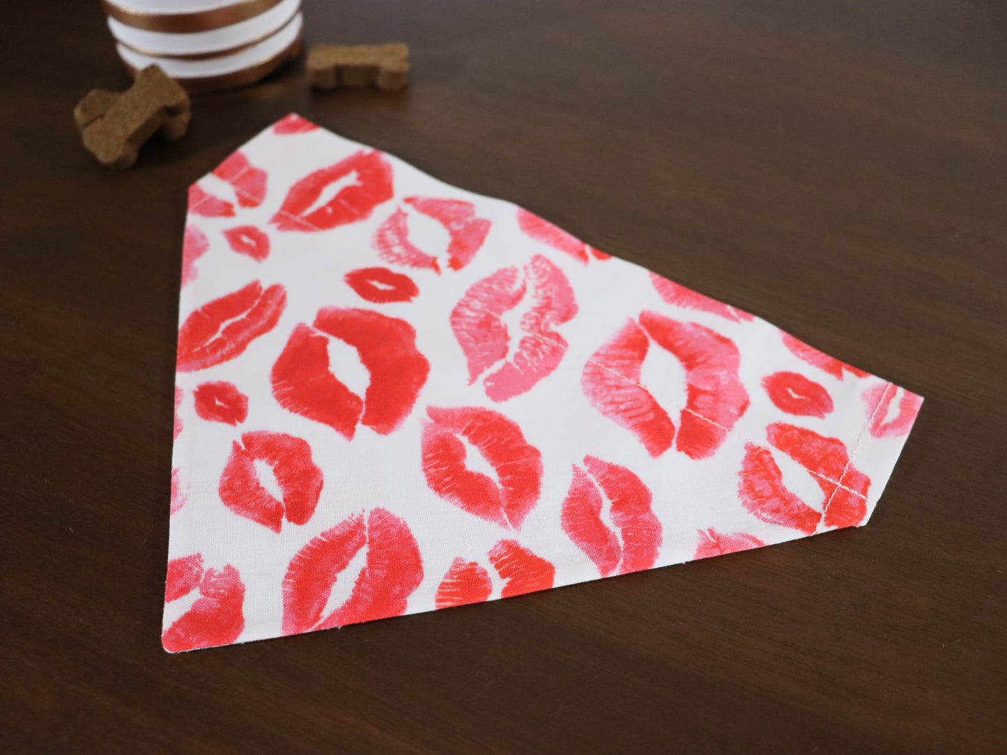 Valentine's Day - Lipstick Kiss Bandana